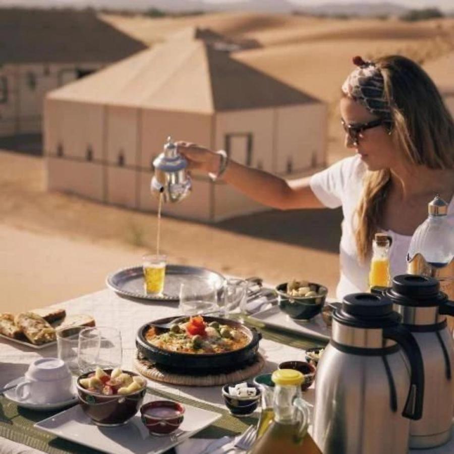 Overnight Luxury Camp مرزوكة المظهر الخارجي الصورة