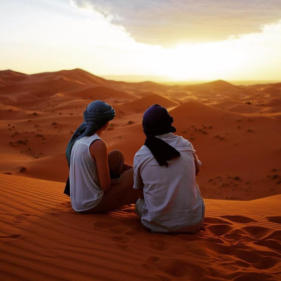 Overnight Luxury Camp مرزوكة المظهر الخارجي الصورة