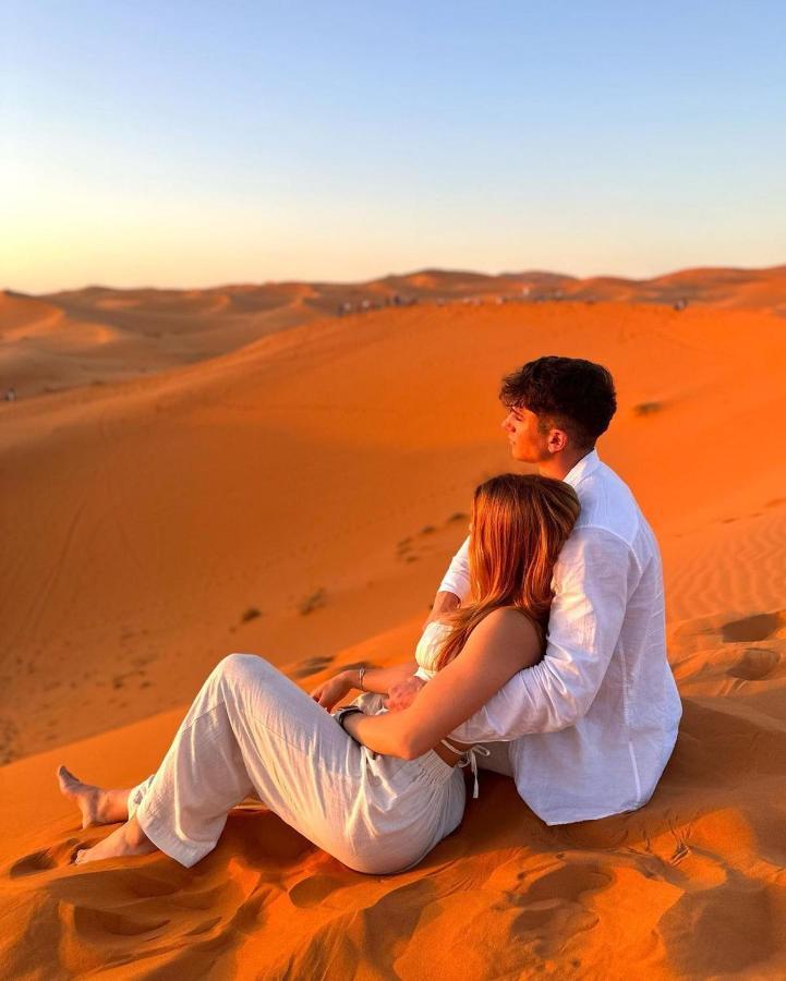 Overnight Luxury Camp مرزوكة المظهر الخارجي الصورة
